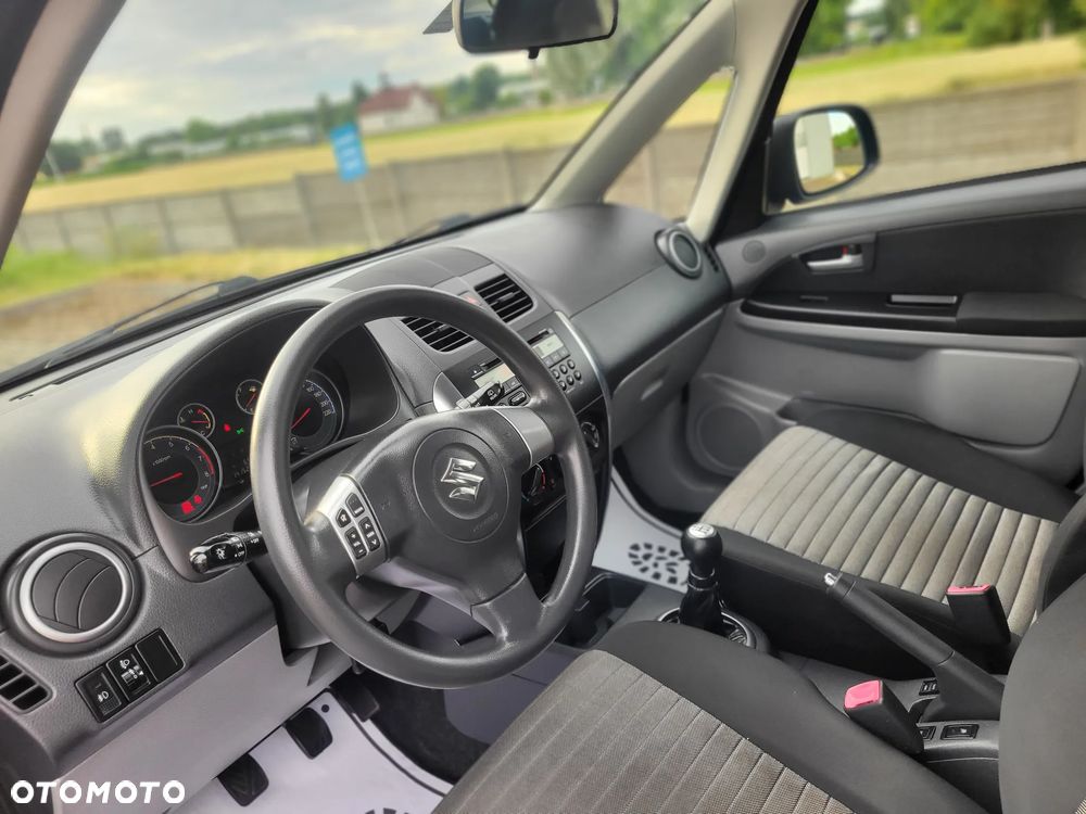 Suzuki SX4 1.6 VVT 4x4 Comfort - 14