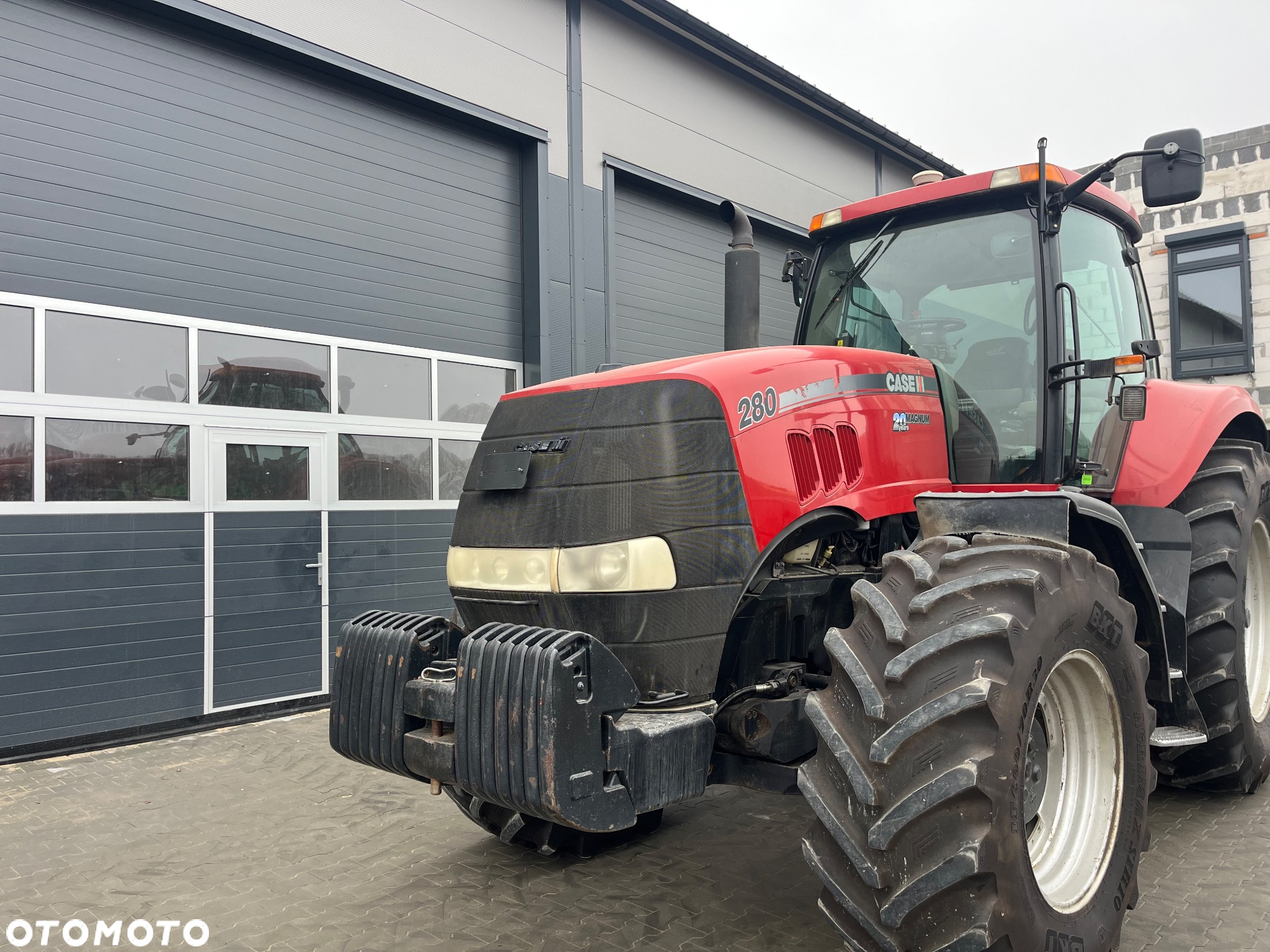 Case IH Magnum 280 - 9