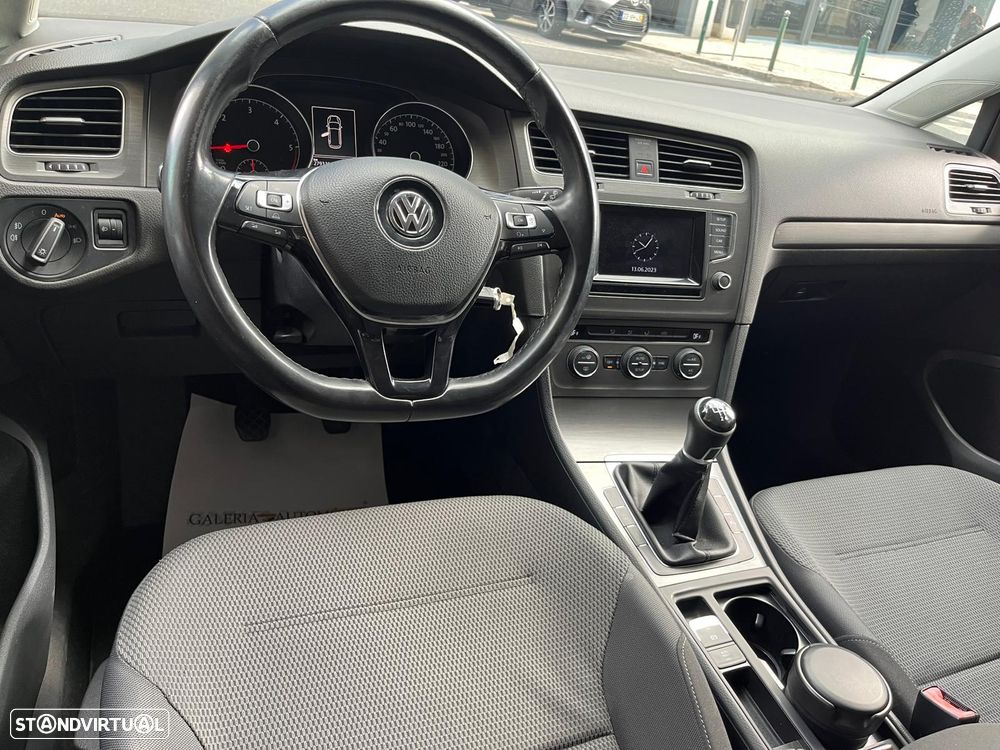 VW Golf Variant 1.6 TDi Confortline - 6