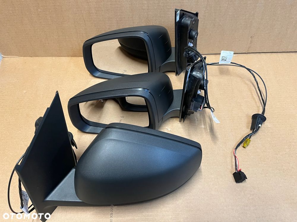 LUSTERKO VW CADDY 2K7 FORD TRANSIT CONNECT III LEWE 5 PIN ANTENA CZARNY MAT - 1