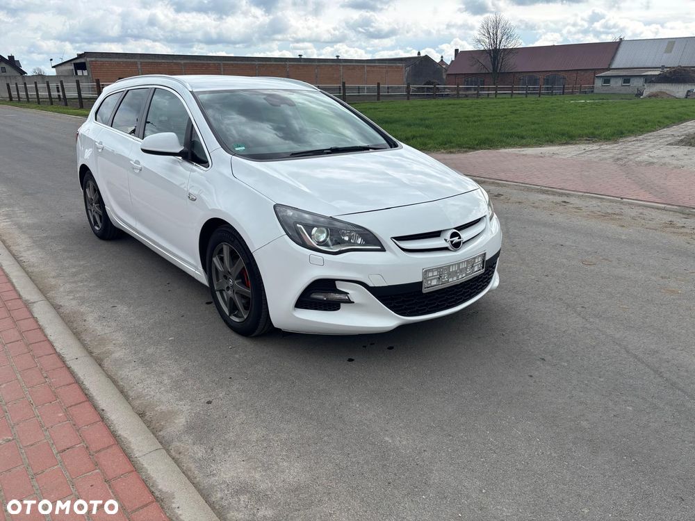 Opel Astra 2.0 BiTurbo CDTI DPF ecoFLEX SportsTourer St - 2