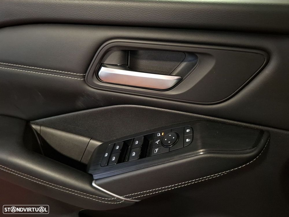 Nissan Qashqai 1.3 DIG-T N-Connecta LED+TT - 12