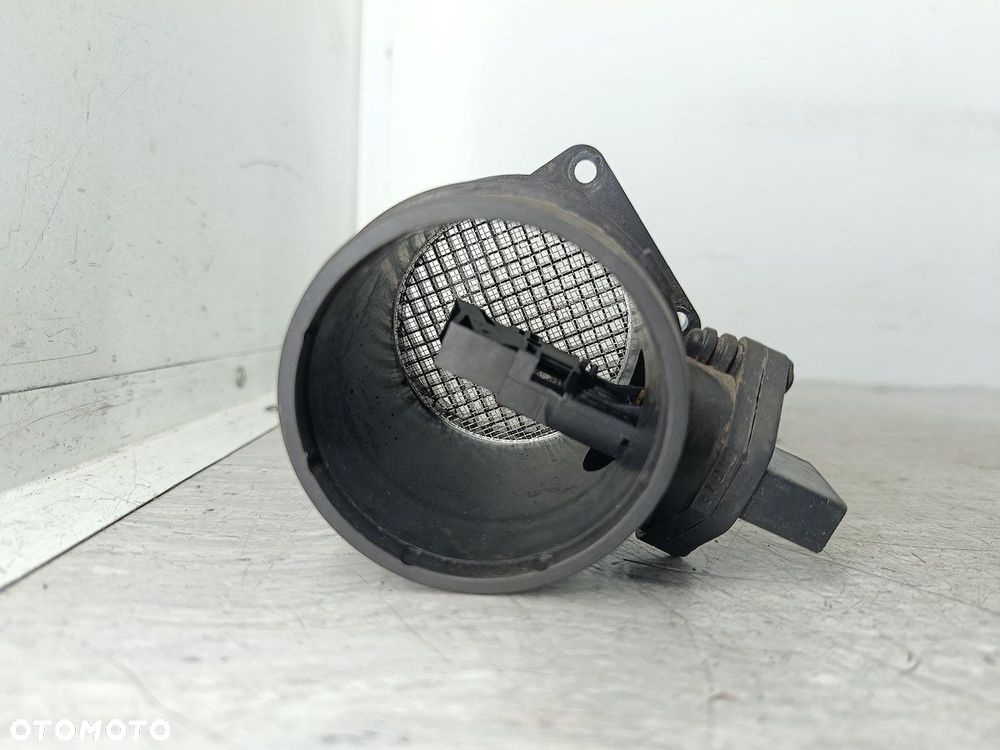 PRZEPŁYWOMIERZ POWIETRZA AUDI A4 B6 0986280215  0280218058 BOSCH 2.0 20V - 3