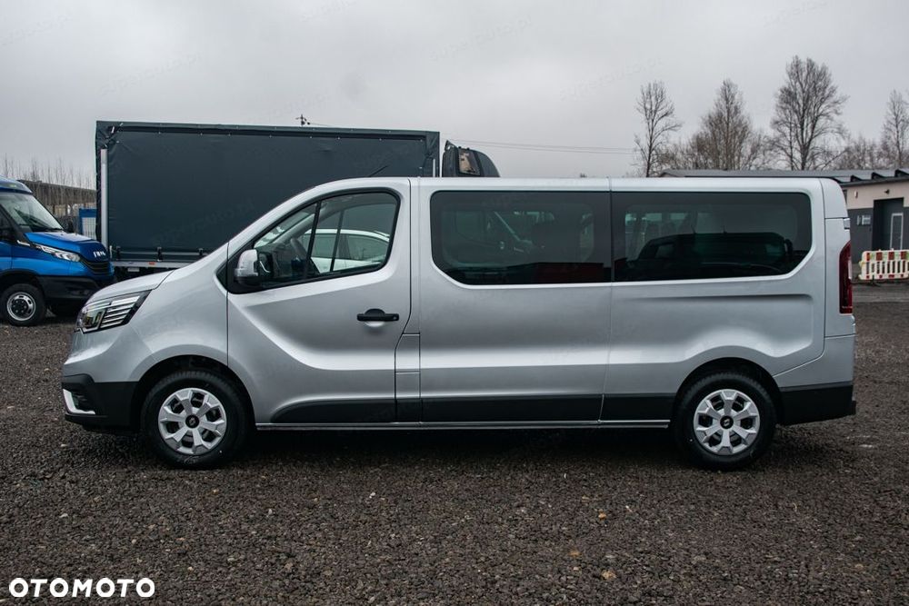 Renault Trafic - 10