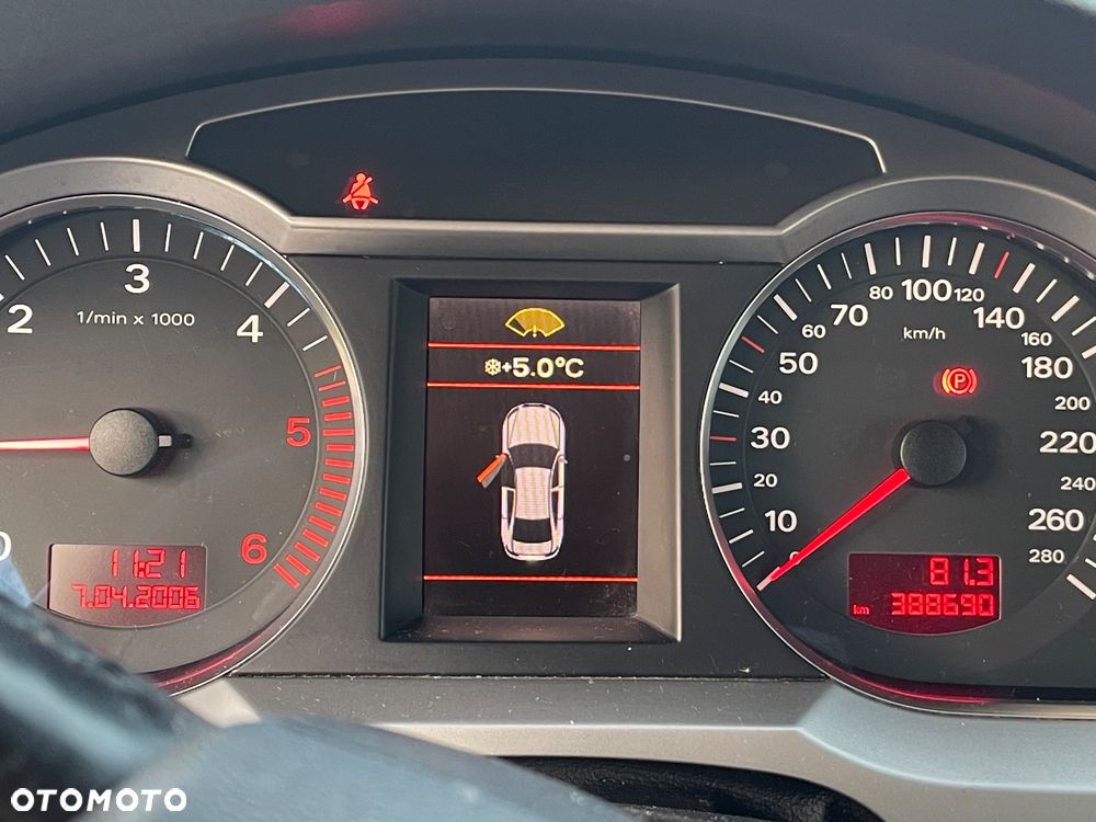 Audi A6 Avant 2.0 TDI - 10