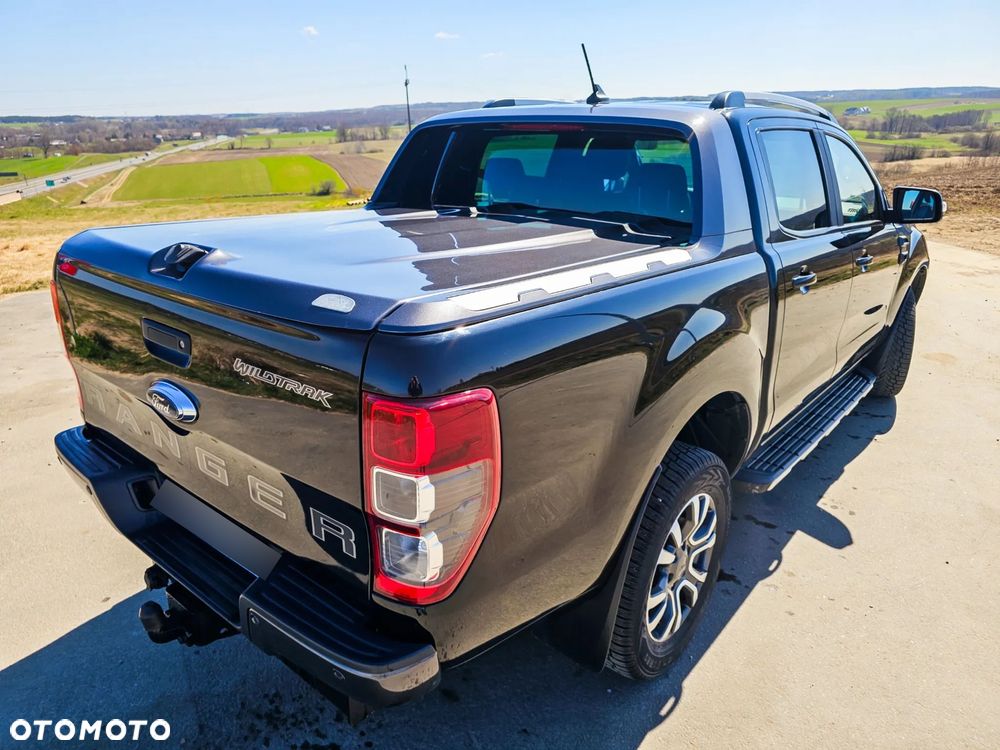 Ford Ranger ver-2-0-ecoblue-4x4-dc-wildtrak - 9