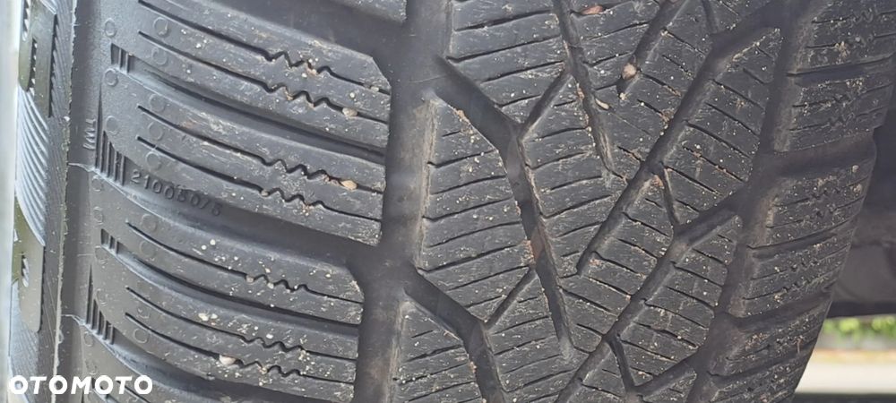 Subaru Legacy 2.0R Trend - 25