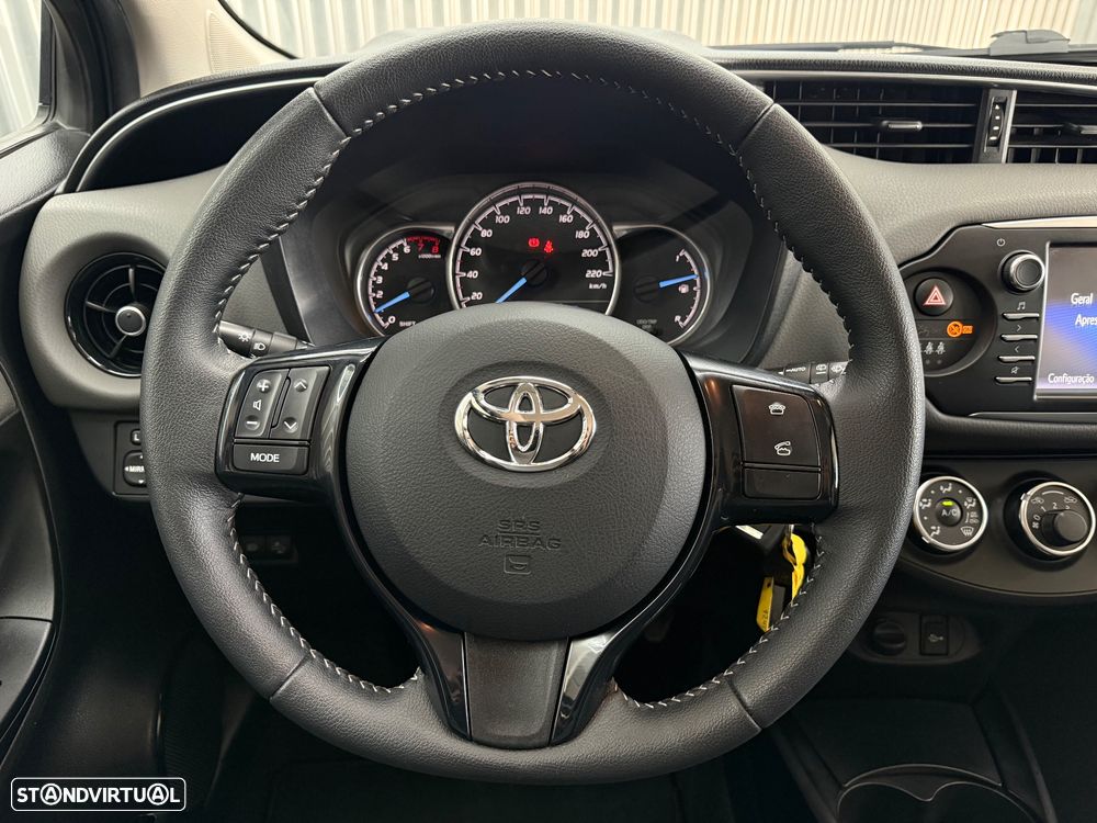 Toyota Yaris 1.0 VVT-i ACtive - 10