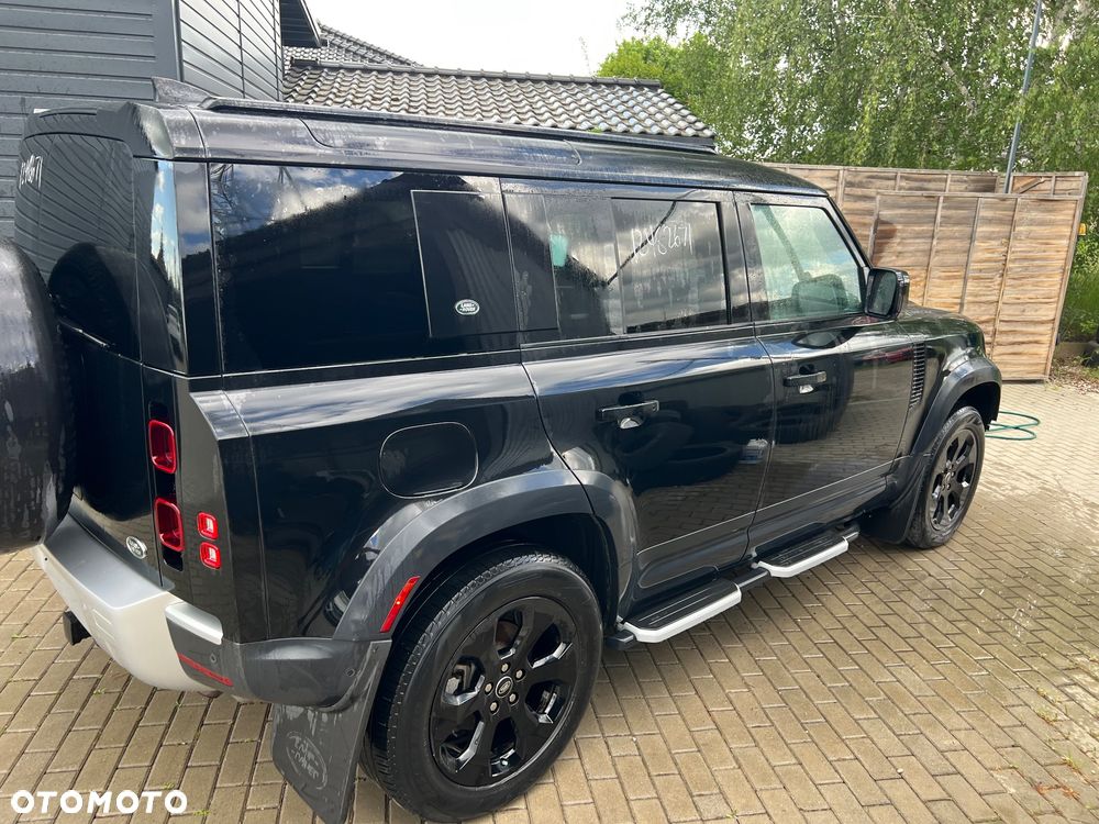 Land Rover Defender 110 P300 - 12