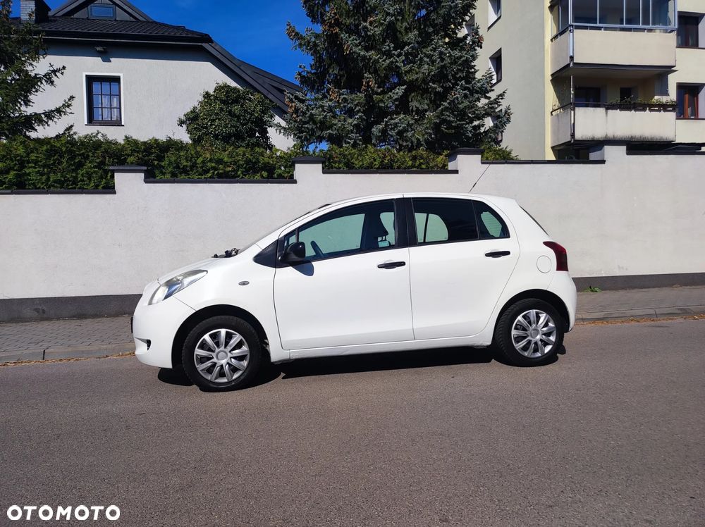 Toyota Yaris 1.0 Luna Start - 8