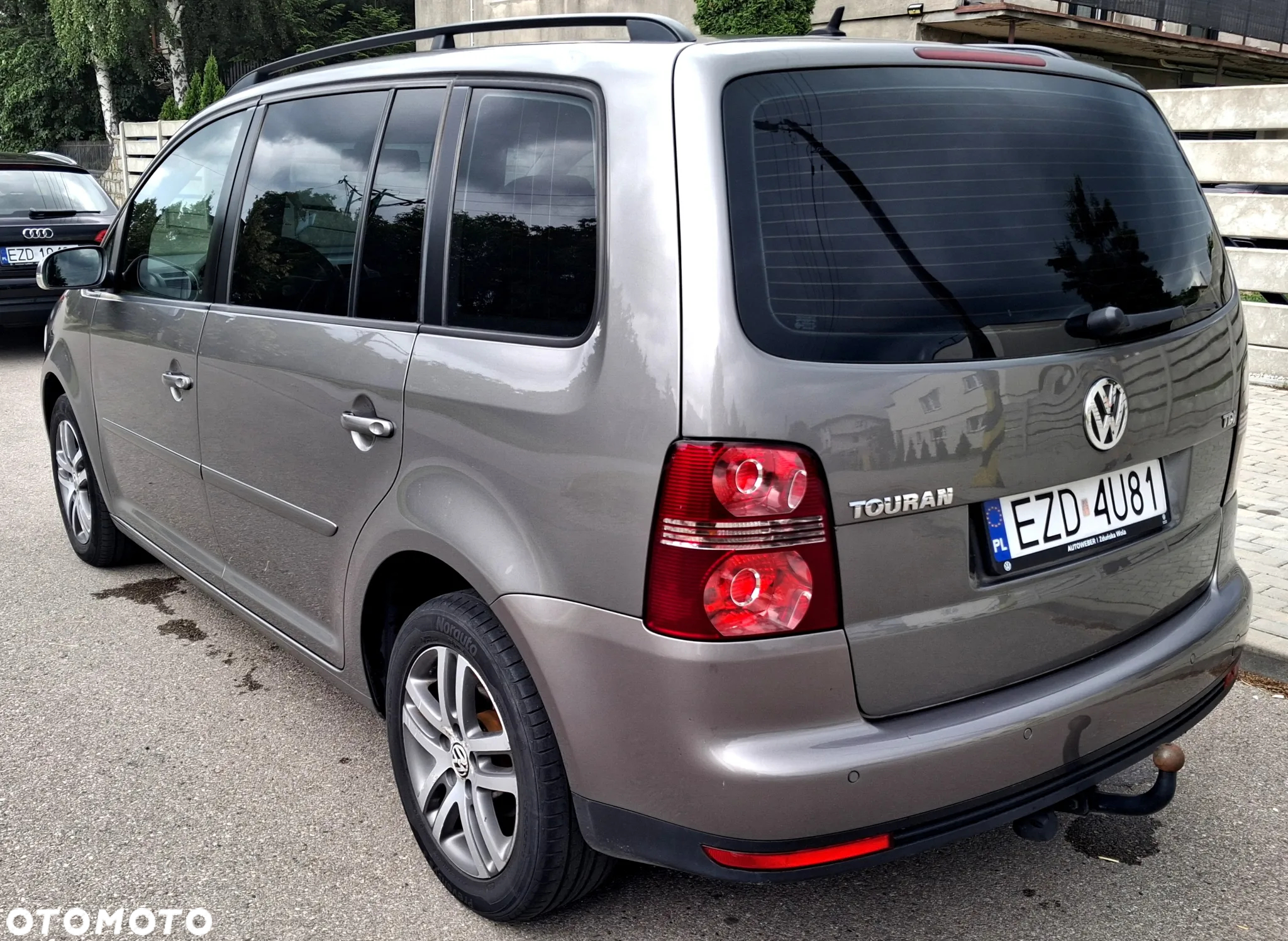 Volkswagen Touran 1.9 TDI DPF Trendline - 8