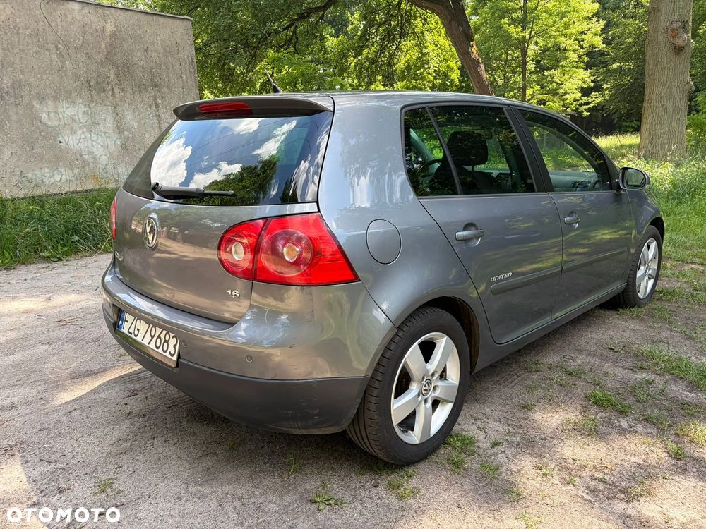 Volkswagen Golf 1.6 United - 6