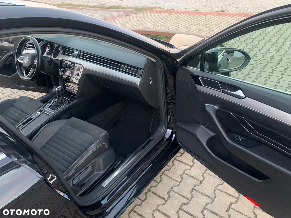 Volkswagen Passat 1.5 TSI EVO Elegance DSG - 20