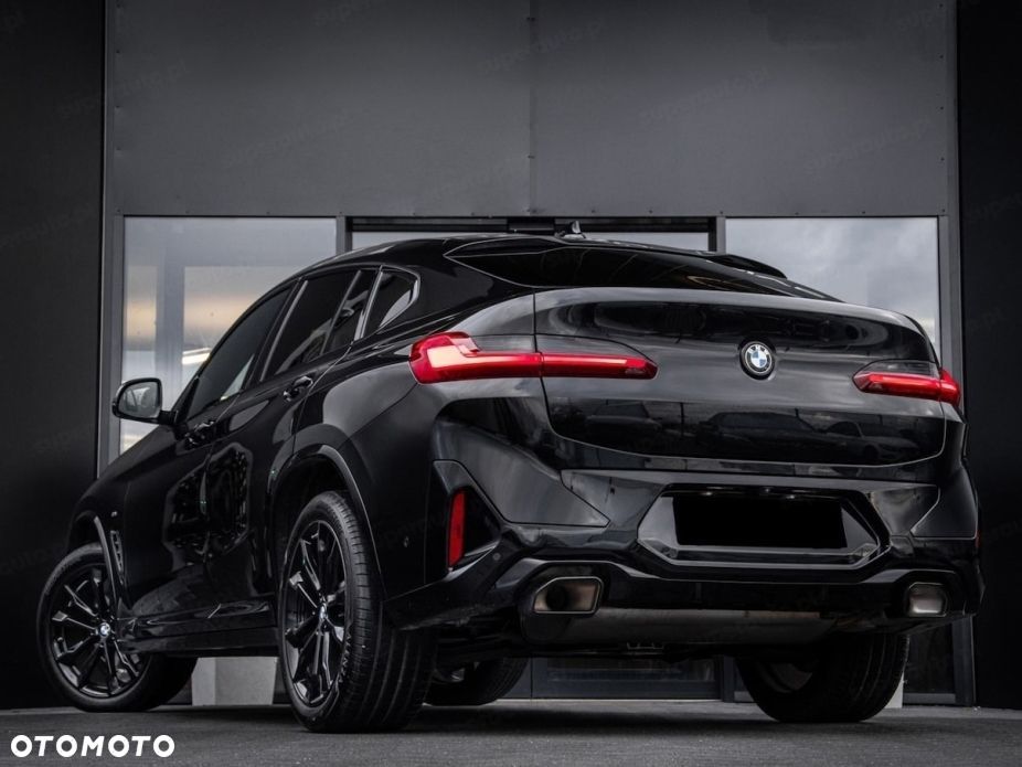 BMW X4 - 4