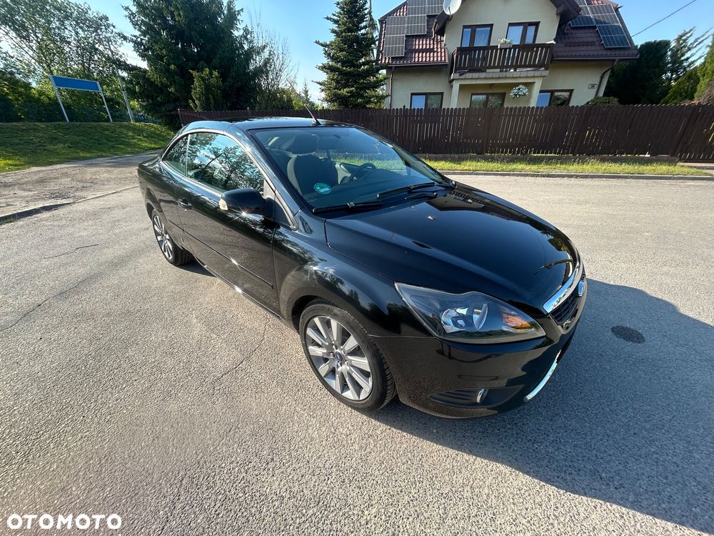 Ford Focus 2.0 16V Sport - 33
