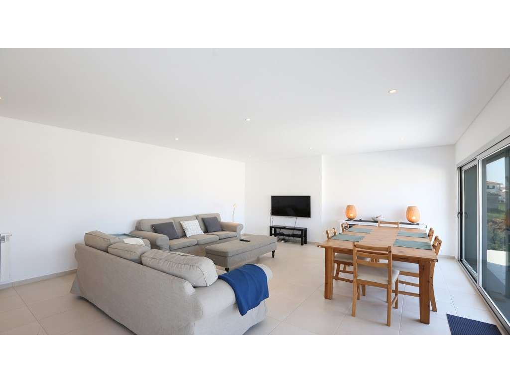 Apartamento T3 com Amplo Terraço, Vista Mar e Garagem - Nazaré - Grande imagem: 3/36