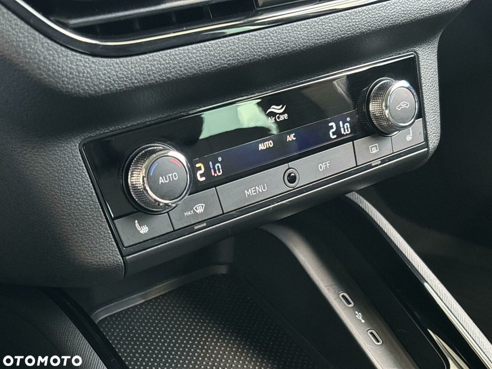 Skoda Kamiq 1.0 TSI Ambition DSG - 23