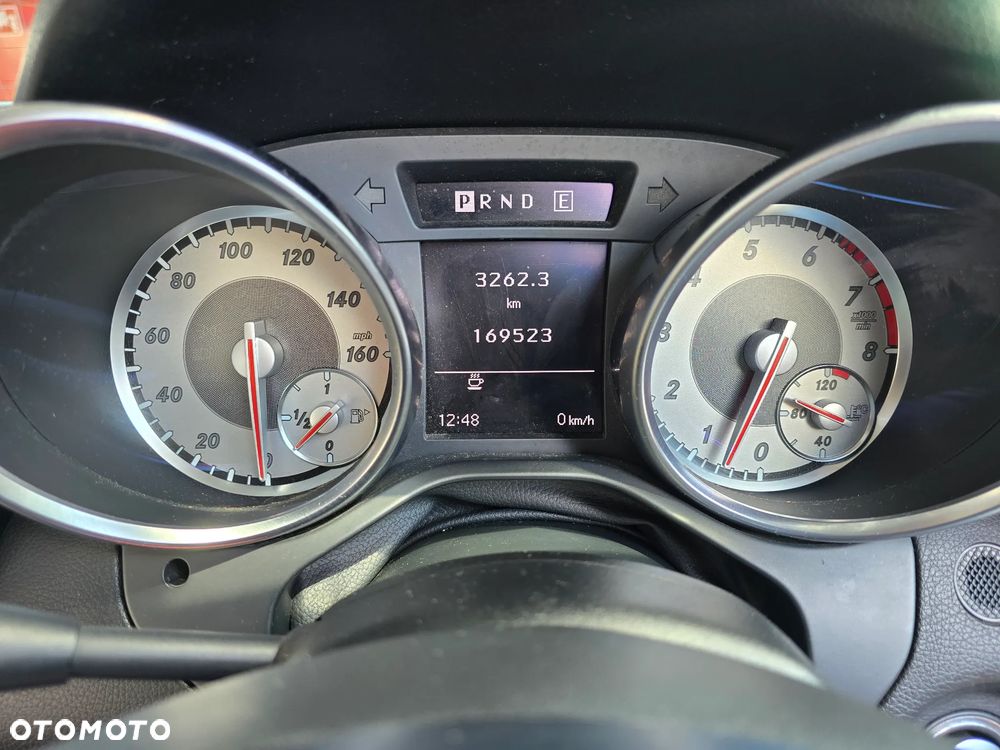 Mercedes-Benz SLK 350 BlueEFFICIENCY 7G-TRONIC Edition 1 - 19