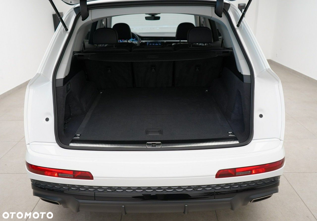 Audi Q7 - 11