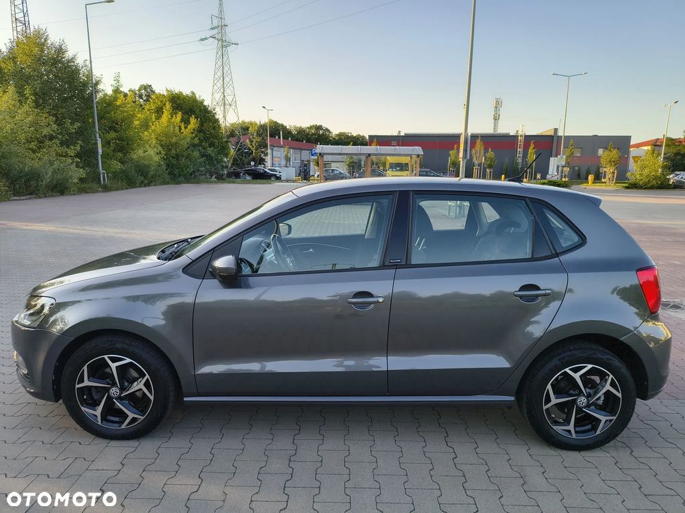 Volkswagen Polo 1.2 TSI Blue Motion Technology Allstar - 4