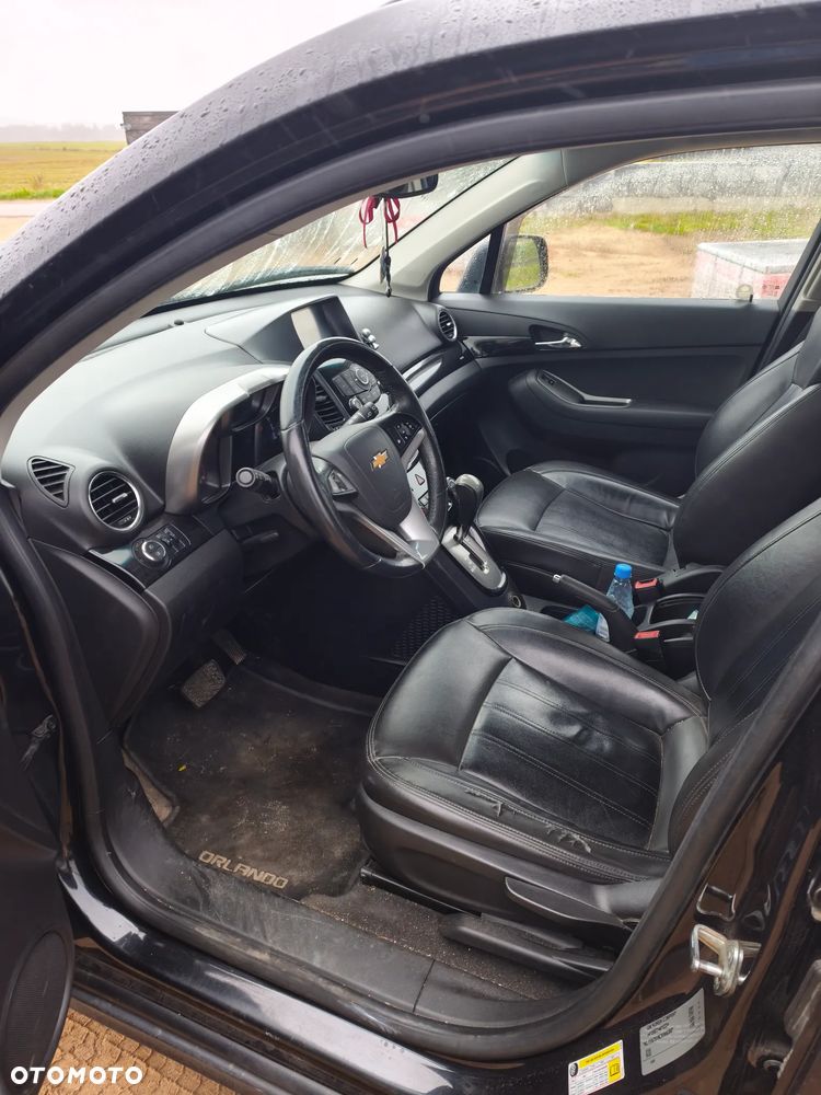 Chevrolet Orlando 2012 photo 3