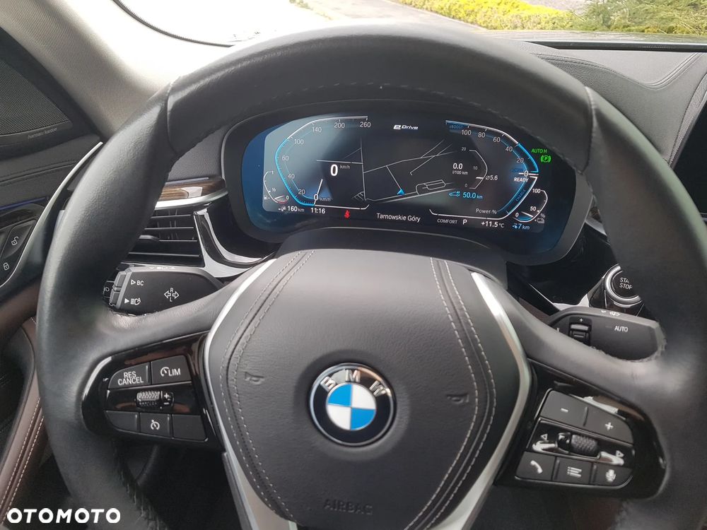 BMW Seria 5 530e iPerformance xDrive Luxury Line - 5