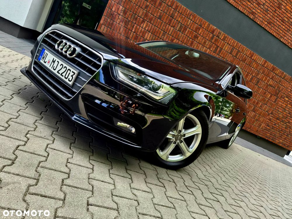 Audi A4 Avant 2.0 TDI DPF Attraction - 12
