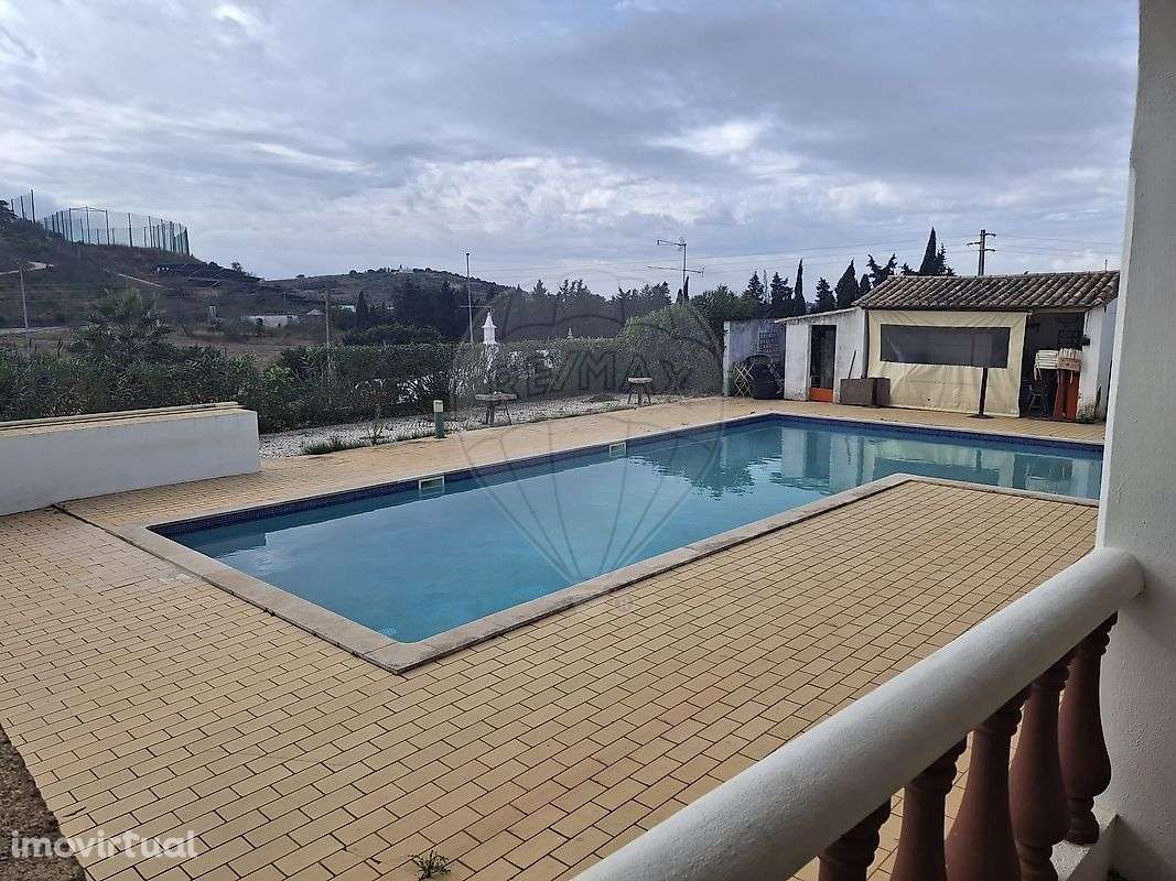 Moradia T4 para venda - Grande imagem: 2/18