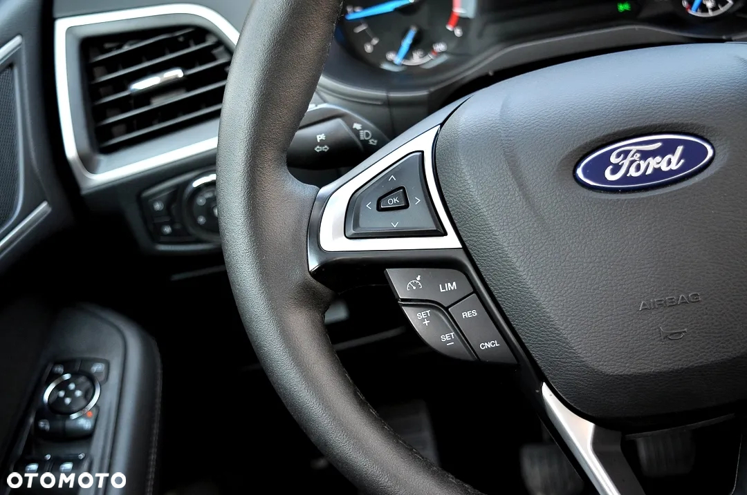 Ford S-Max 2.0 TDCi Titanium - 32