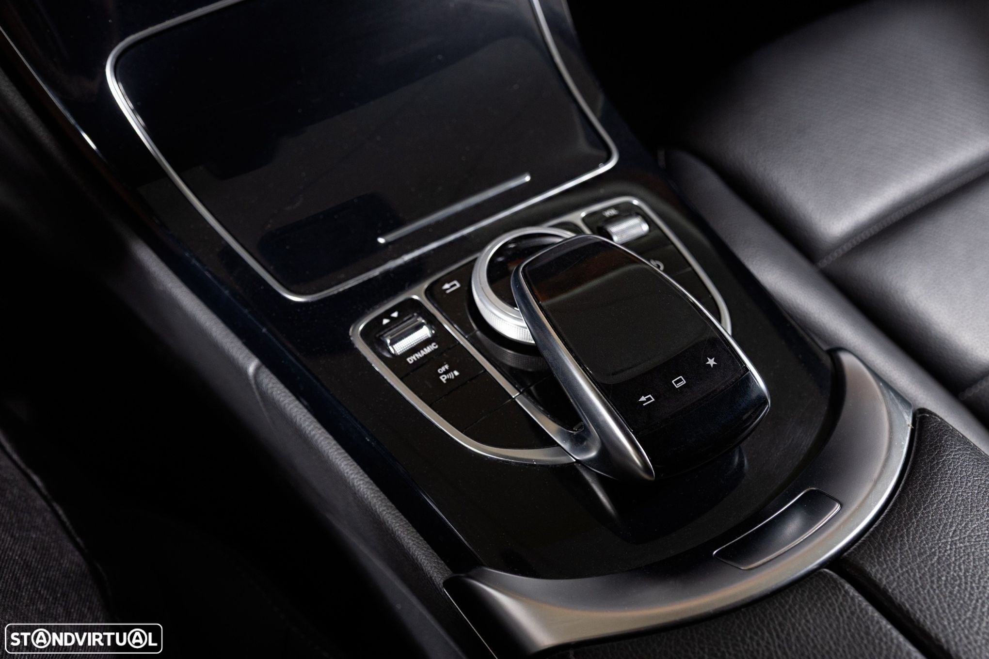 Mercedes-Benz C 300 - 18