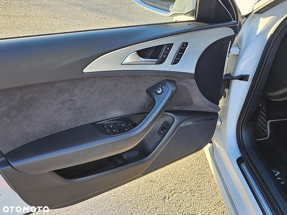 Audi A6 Avant 3.0 TDI DPF quattro tiptronic sport selection - 23