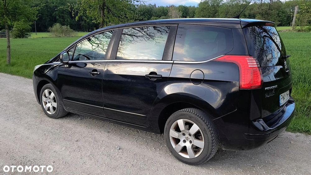 Peugeot 5008 - 4
