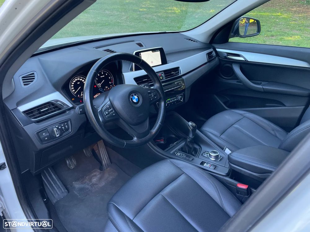 BMW X1 16 d sDrive Line Sport - 7