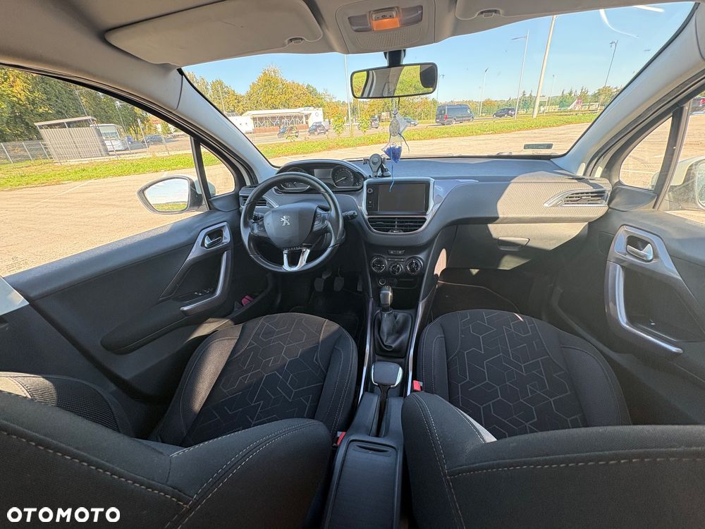 Peugeot 2008 1.2 VTi/Pure Tech Access - 8