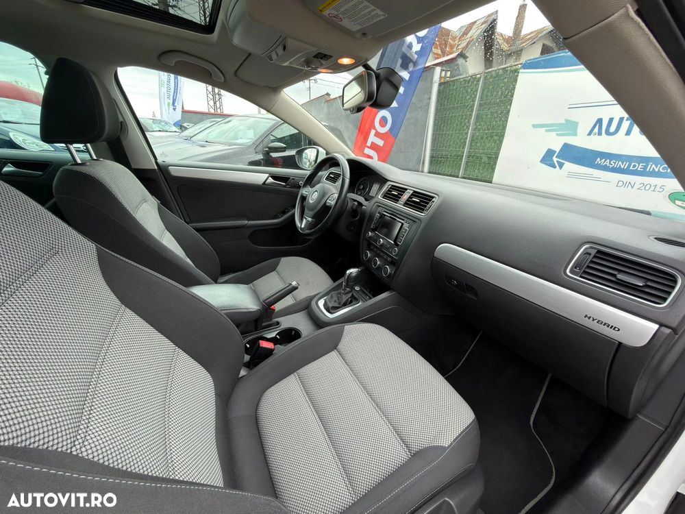 Volkswagen Jetta 1.4 DSG Highline - 15