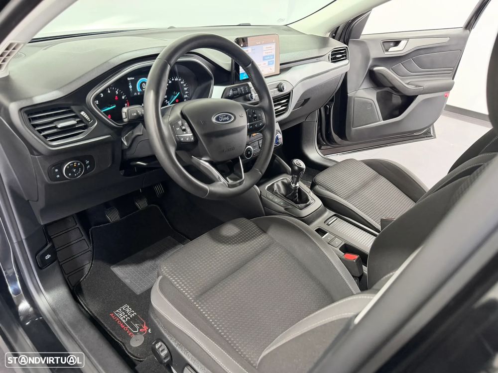 Ford Focus SW 1.0 EcoBoost MHEV Active - 19