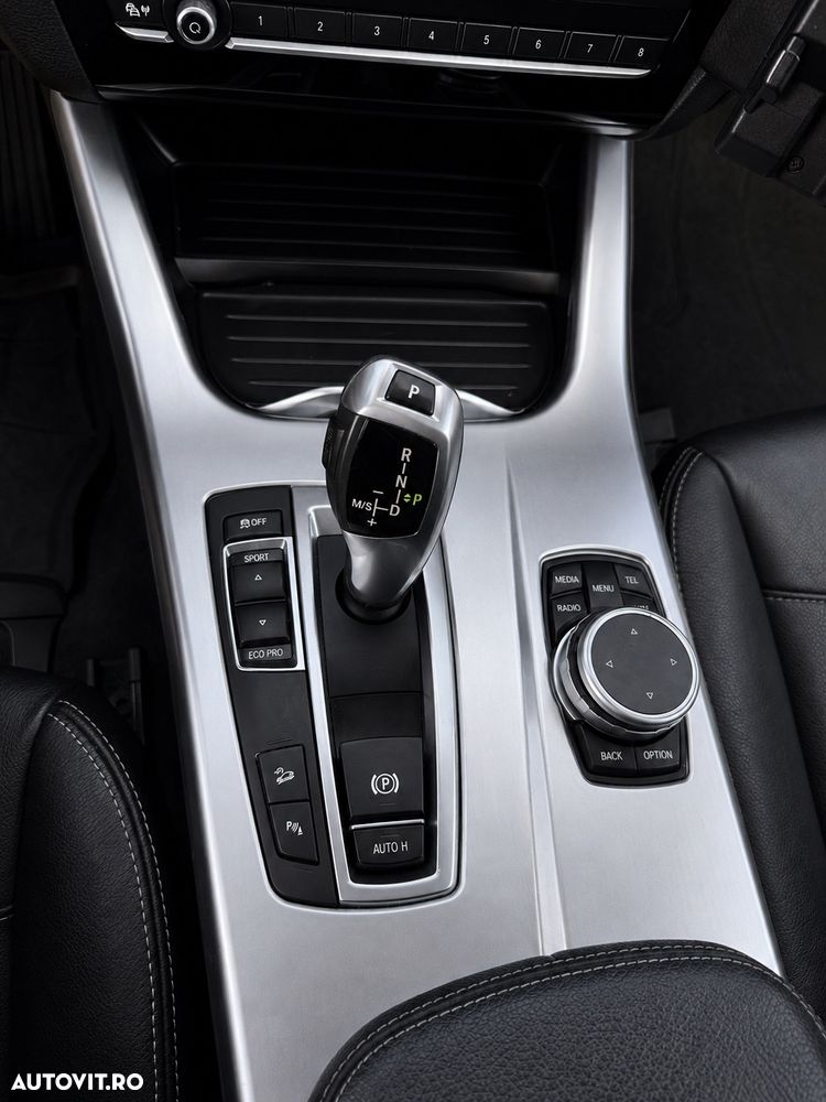 BMW X3 xDrive20d AT xLine - 9