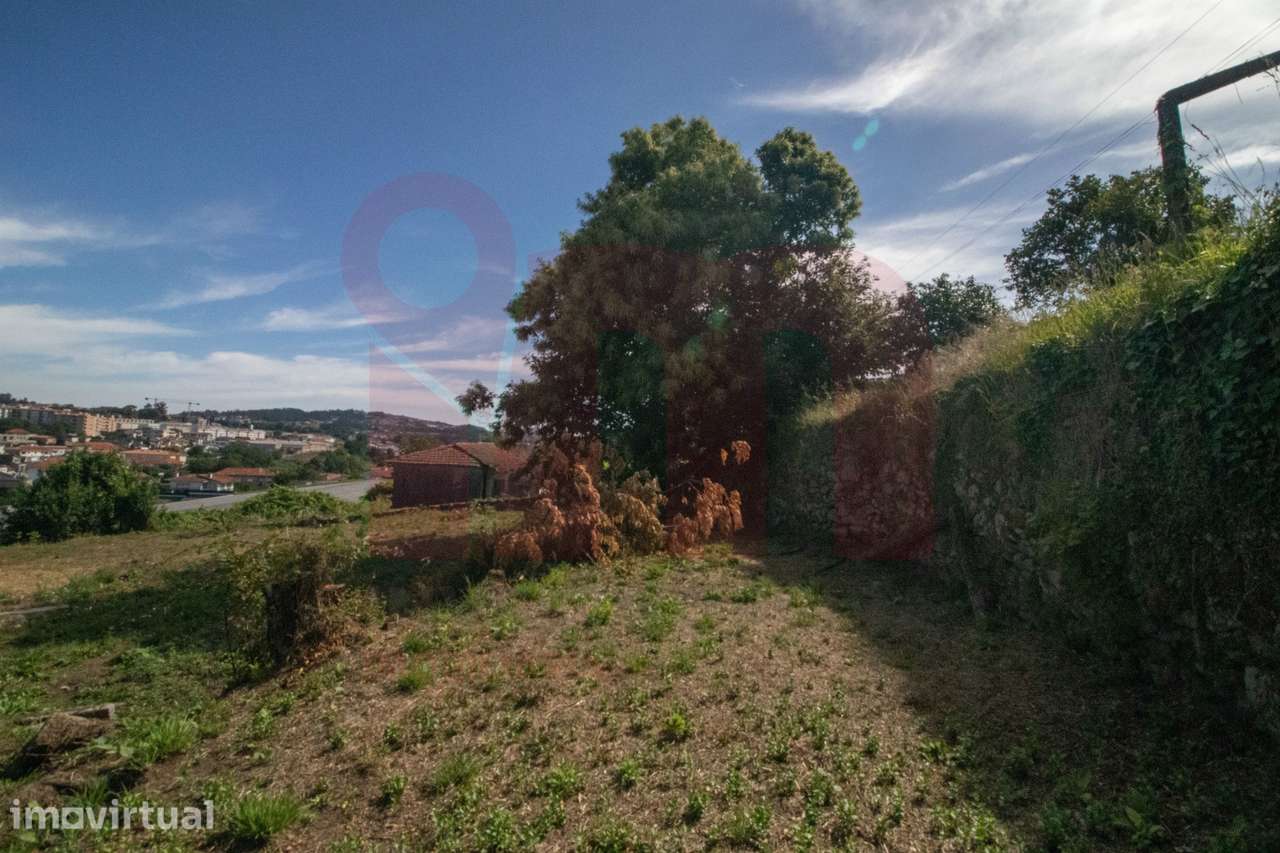 Terreno Para Construção  Venda em Negrelos (São Tomé),Santo Tirso - Grande imagem: 2/17