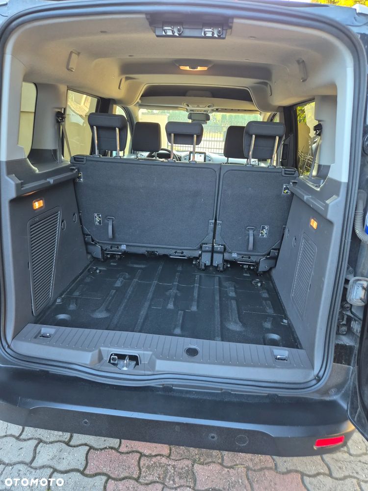 Ford Transit Connect - 7