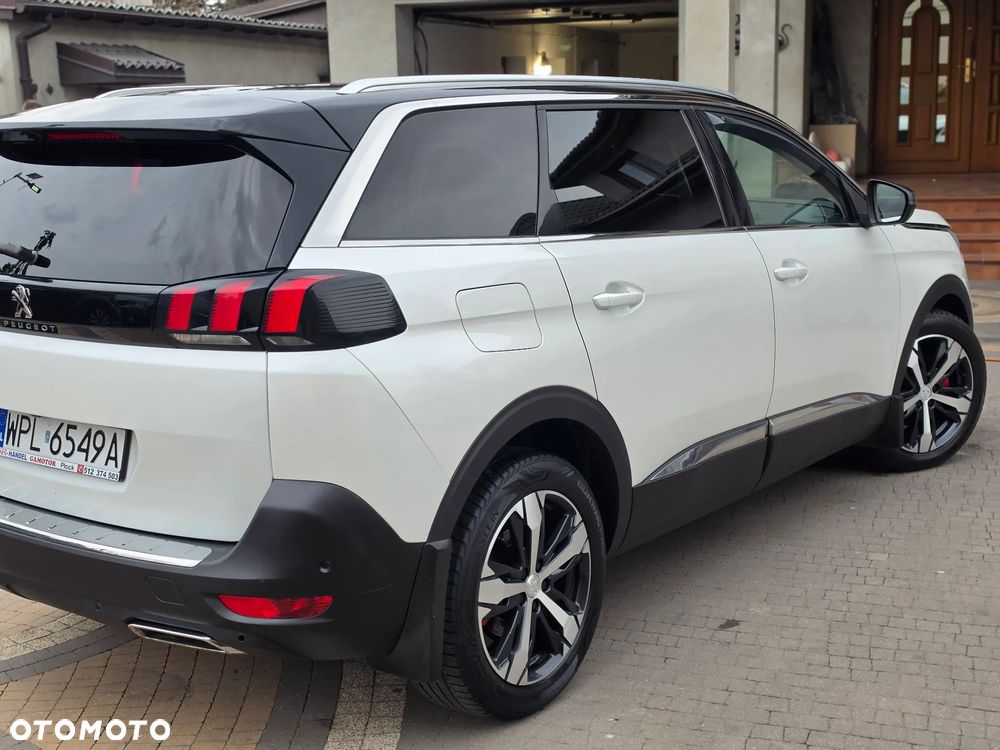 Peugeot 5008 - 10