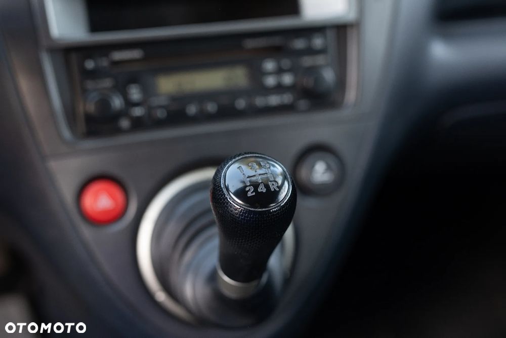 Honda Civic 1.4i LS - 25