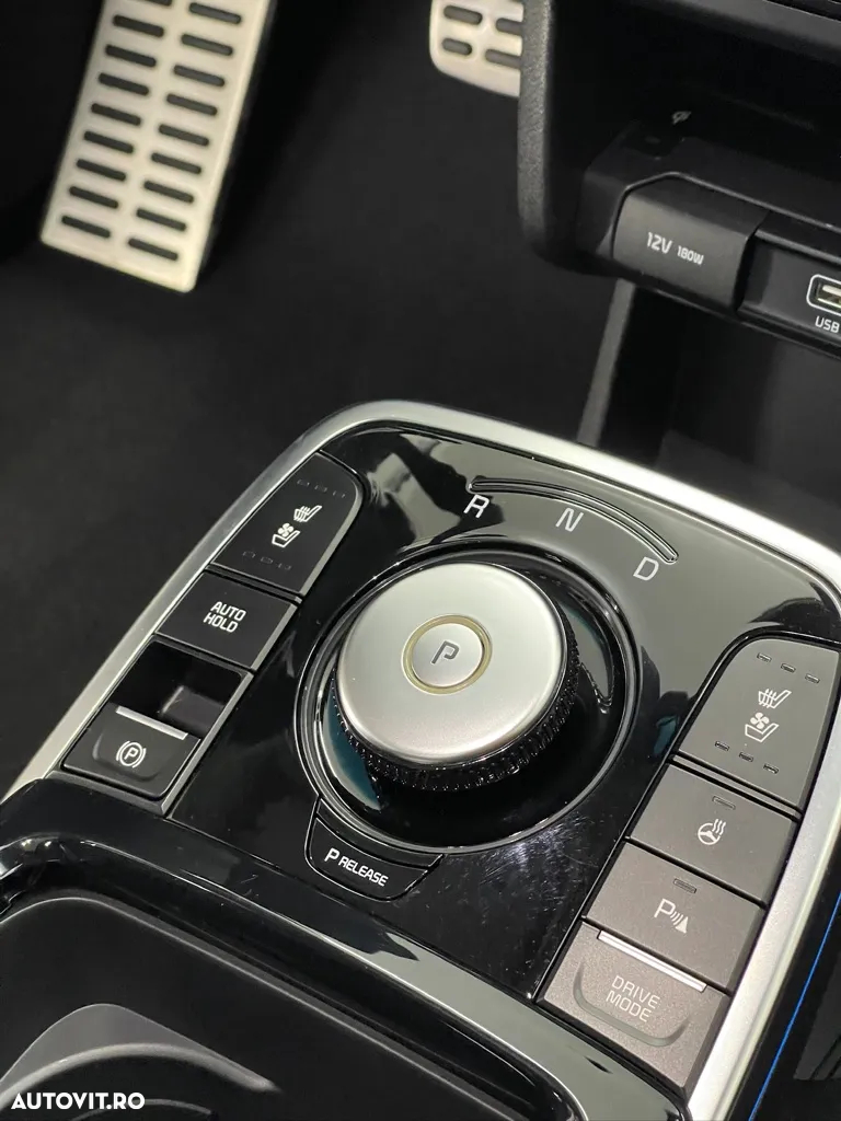 Kia Niro e-Niro 150 kW Future - 11