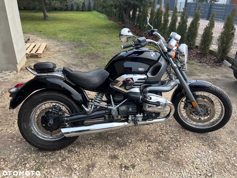 BMW R - 1