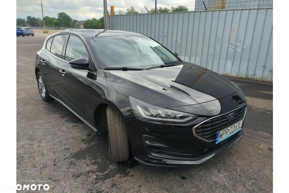 Ford Focus 1.0 EcoBoost Titanium - 4