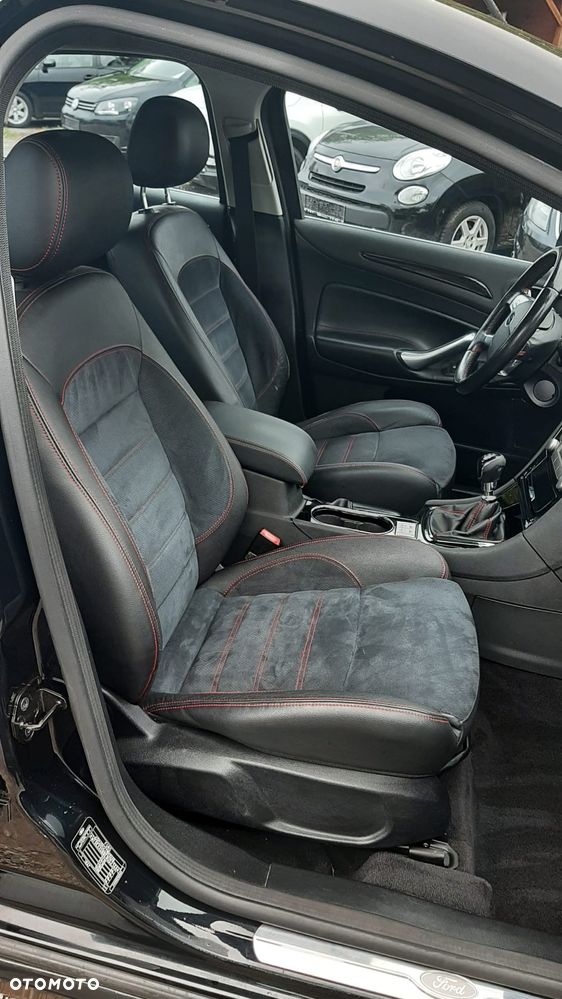 Ford Mondeo 2.2 TDCi Titanium S - 18