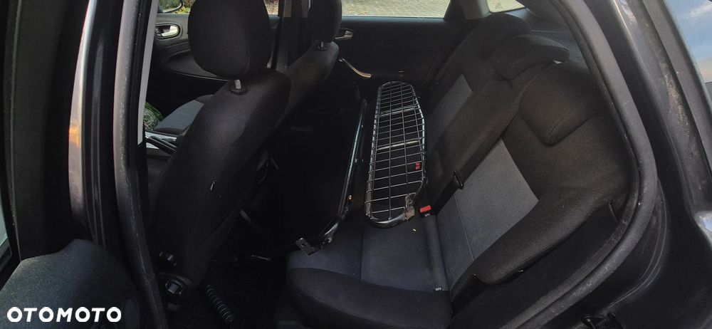 Ford Mondeo 1.6 Ambiente - 13