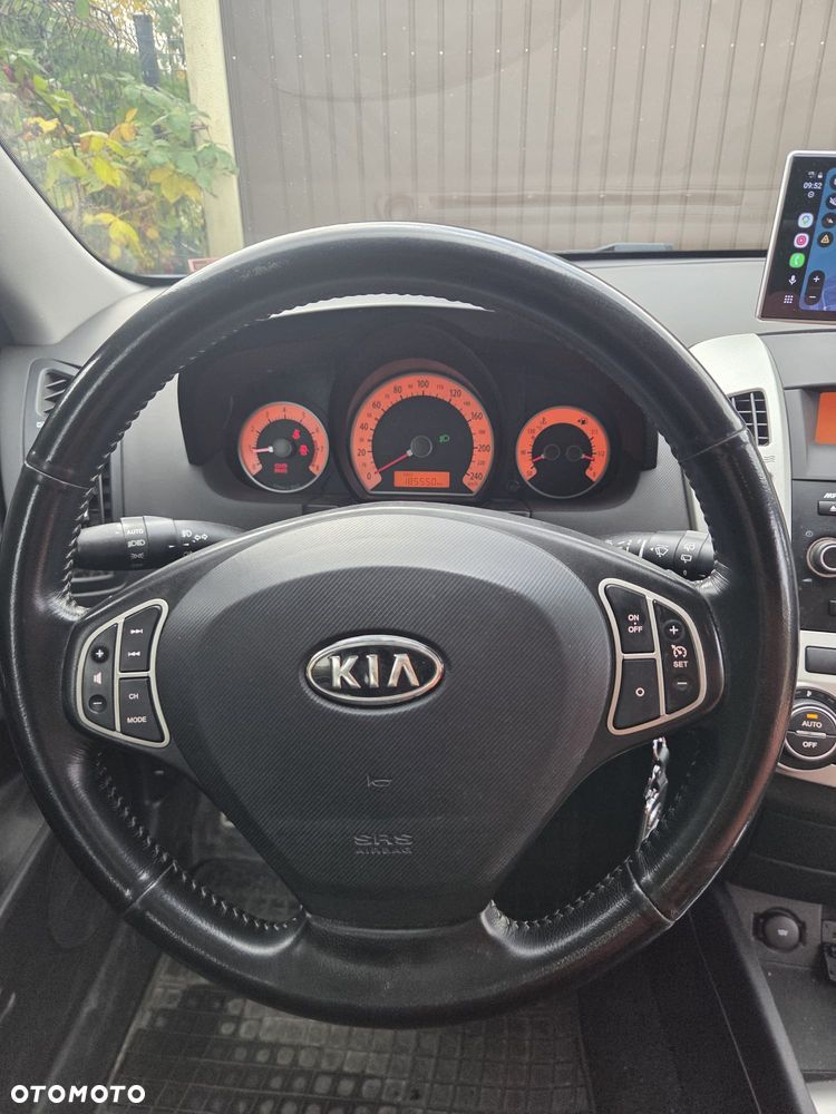 Kia ProCeed - 15