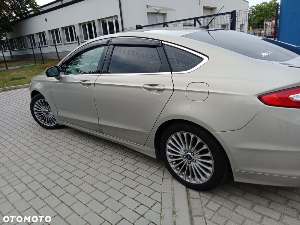 Ford Fusion - 6