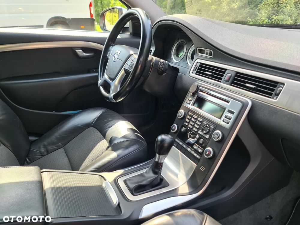 Volvo V70 DRIVe Momentum - 24