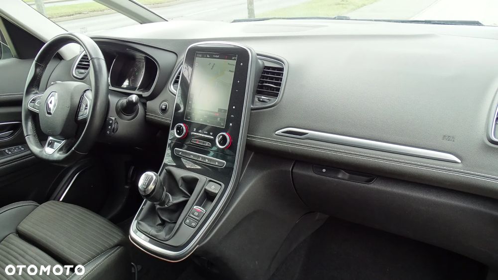 Renault Scenic ENERGY TCe 130 BOSE EDITION - 12